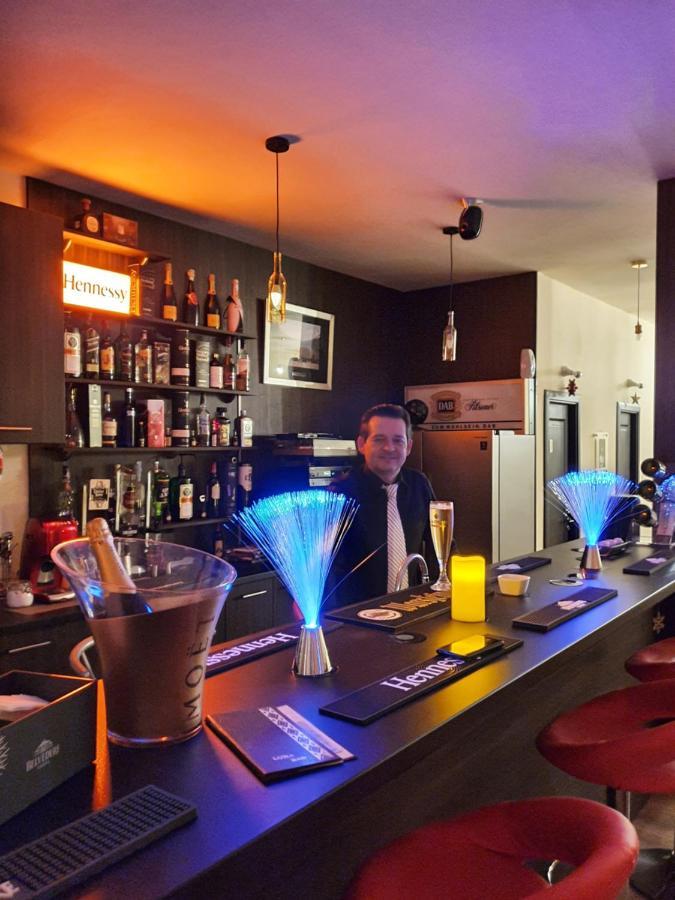 Forest Inn Izvorani المظهر الخارجي الصورة