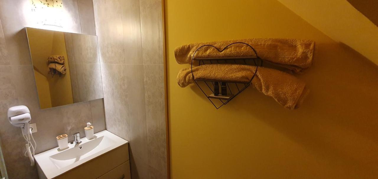 Forest Inn Izvorani المظهر الخارجي الصورة