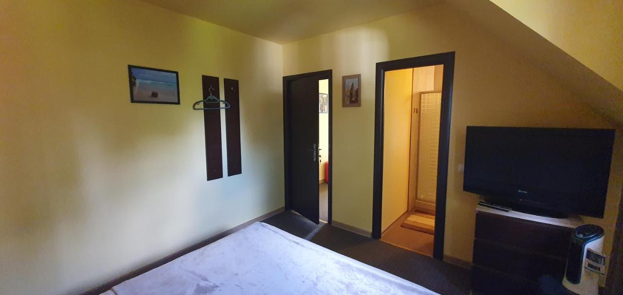 Forest Inn Izvorani المظهر الخارجي الصورة